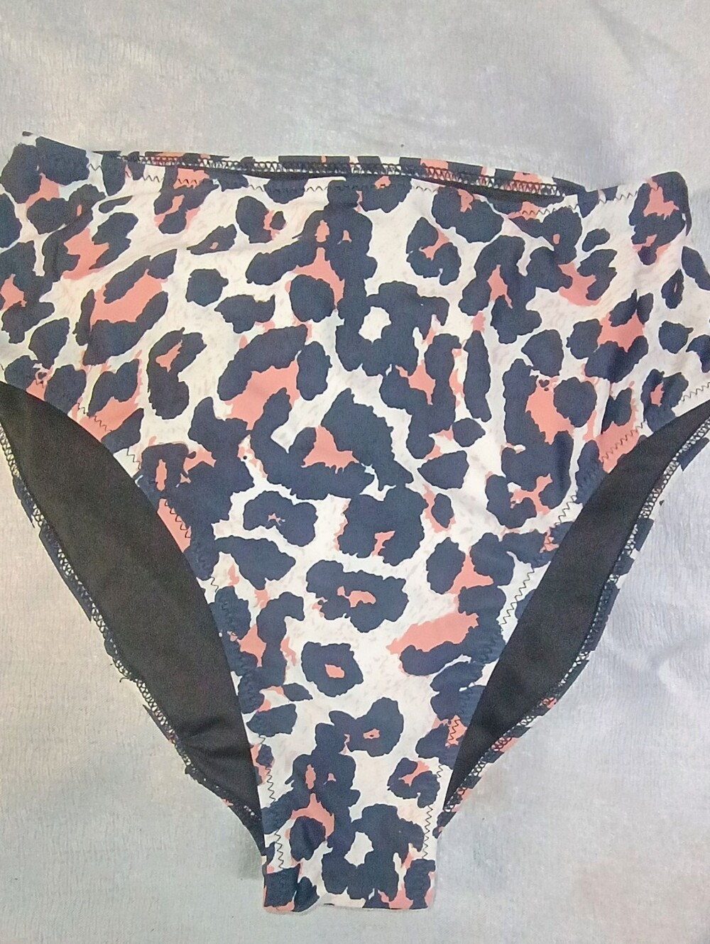 Blooming Jelly High- Waisted Bikini Bottom Leopard Women's Lg
